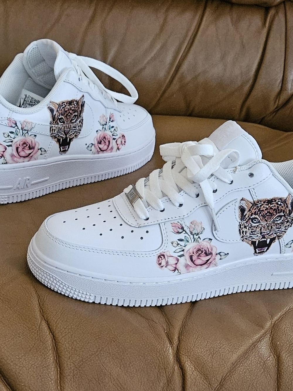 Women's Nike Air Force 1 '07 Customized Floral Designer Sneakers Sz 7.5 WOMEN/6Y - Picture 8 of 14